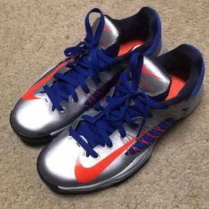 Nike Hyperdunks ,slightly worn in great shape